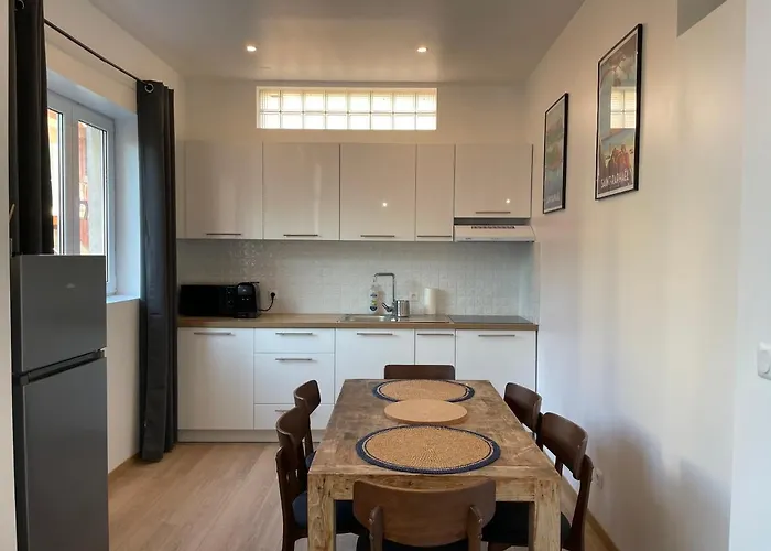 Honore, Veritable Tout A Pied, Plein Centre-ville, Plage A 5min A Pied * Saint-Raphael (Var)