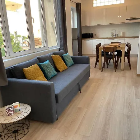 Honore, Veritable Tout A Pied, Plein Centre-ville, Plage A 5min A Pied Lejlighed